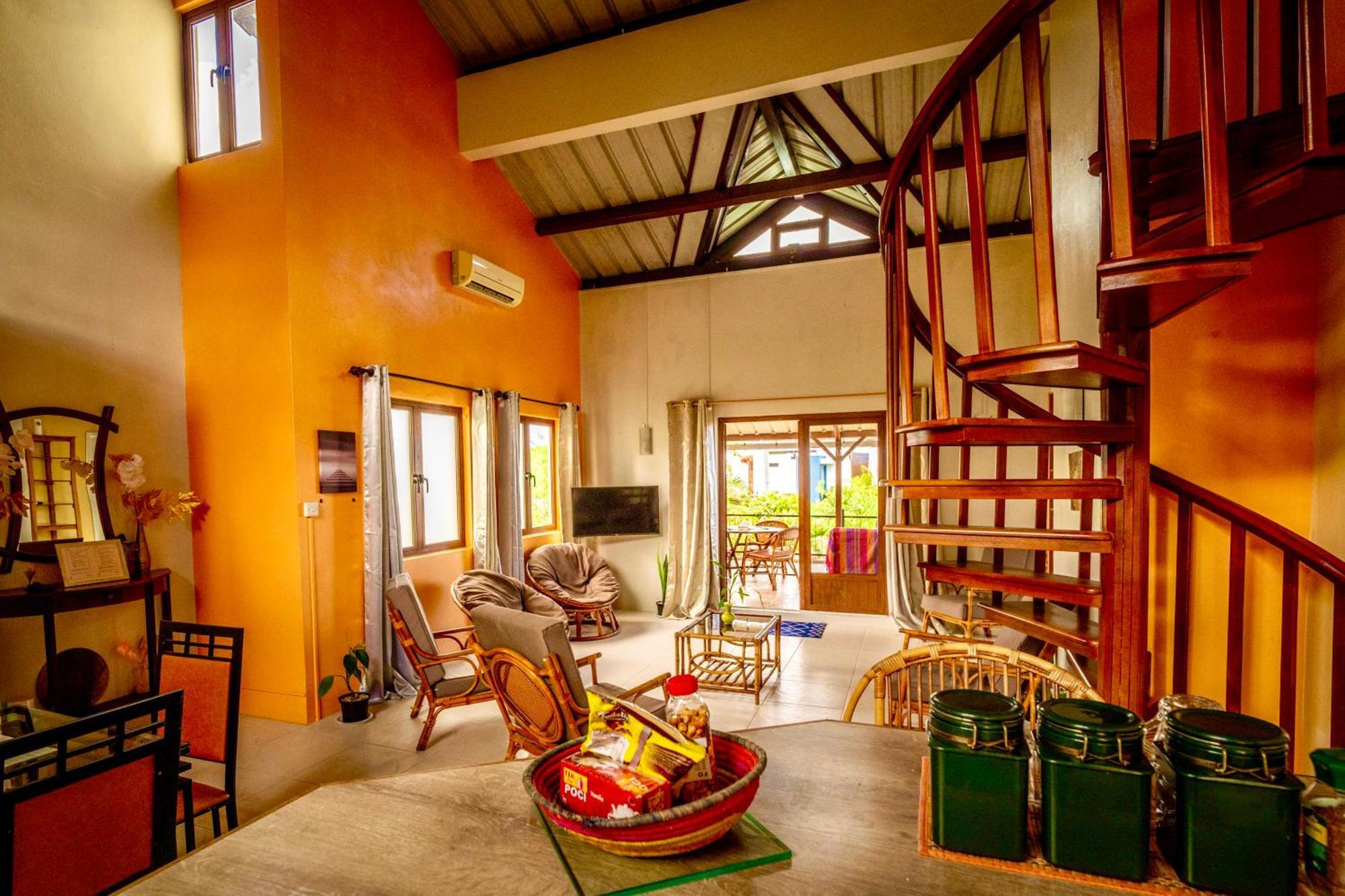 Charming Condo ريفير نوار المظهر الخارجي الصورة