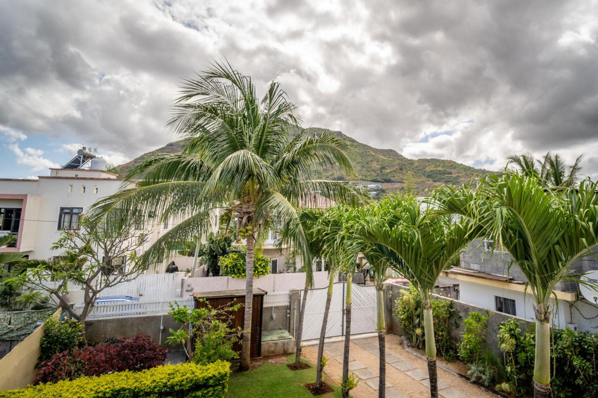 Charming Condo ريفير نوار المظهر الخارجي الصورة